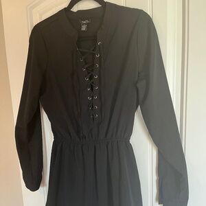 Black dress, long sleeves, lace up